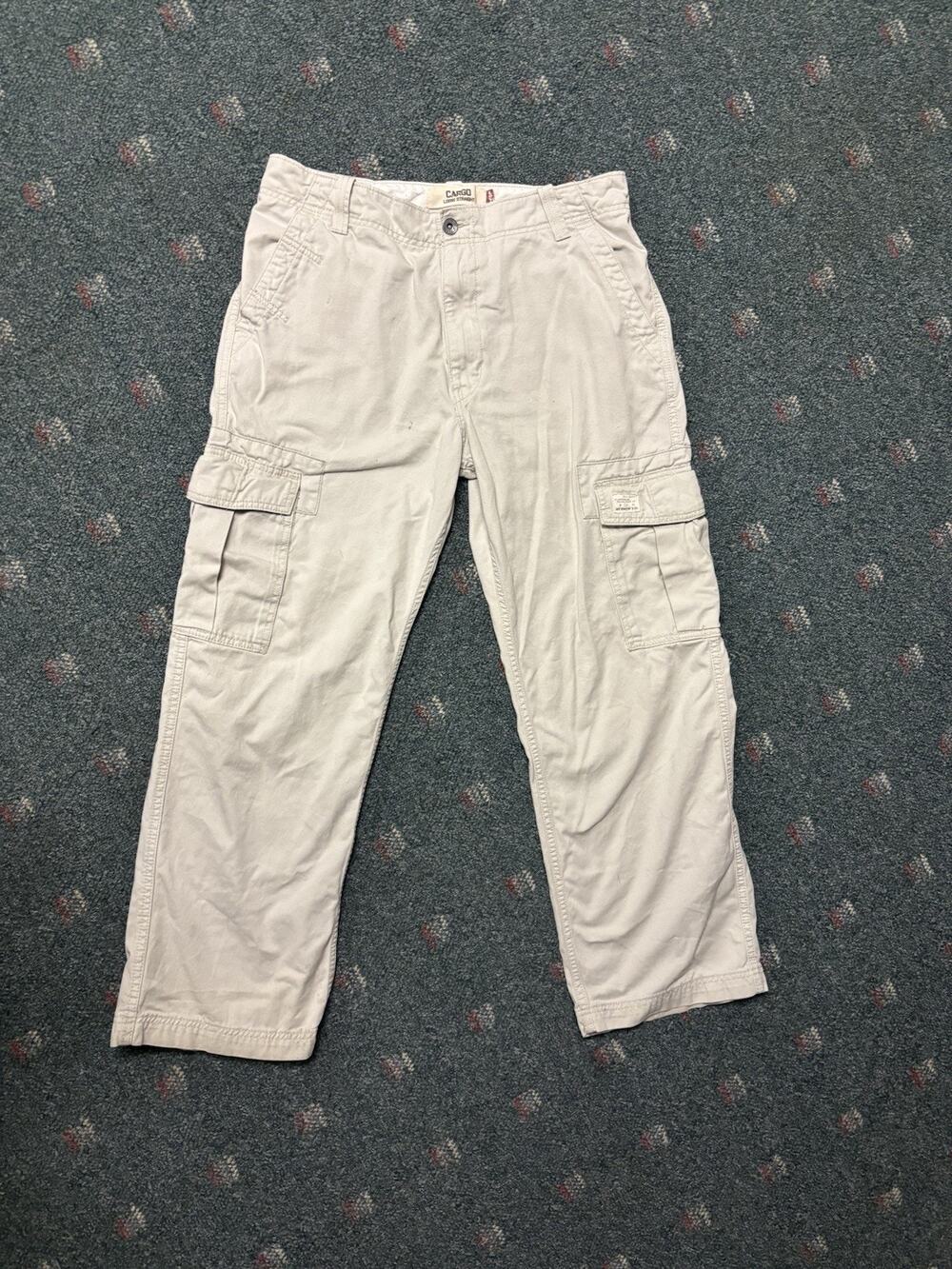 Levi’s cargo loose fit w34 L32